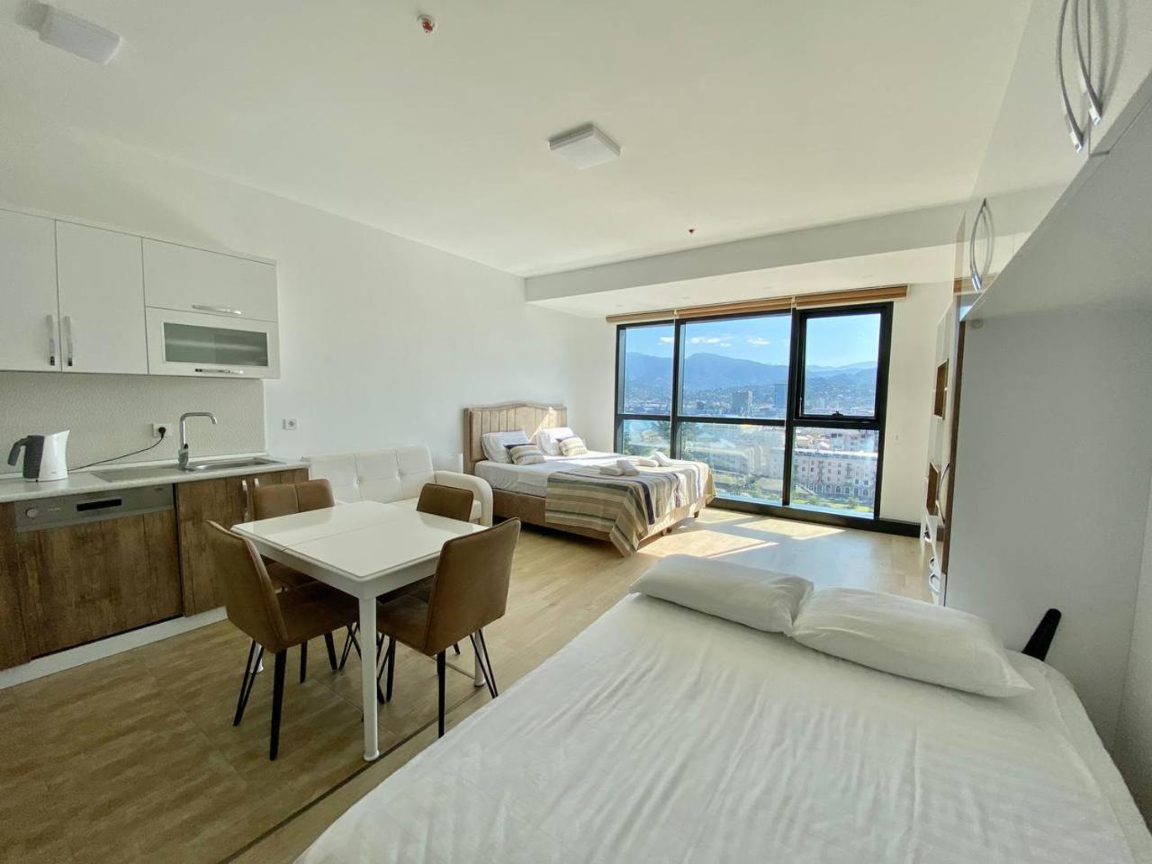Apartments With Sea And Mountain Views, Portа Batumi Tower Dış mekan fotoğraf