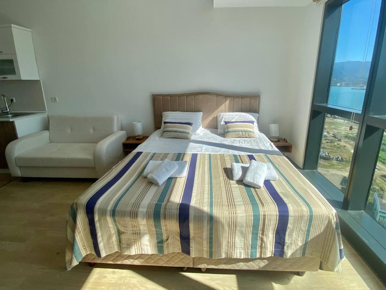 Apartments With Sea And Mountain Views, Portа Batumi Tower Dış mekan fotoğraf