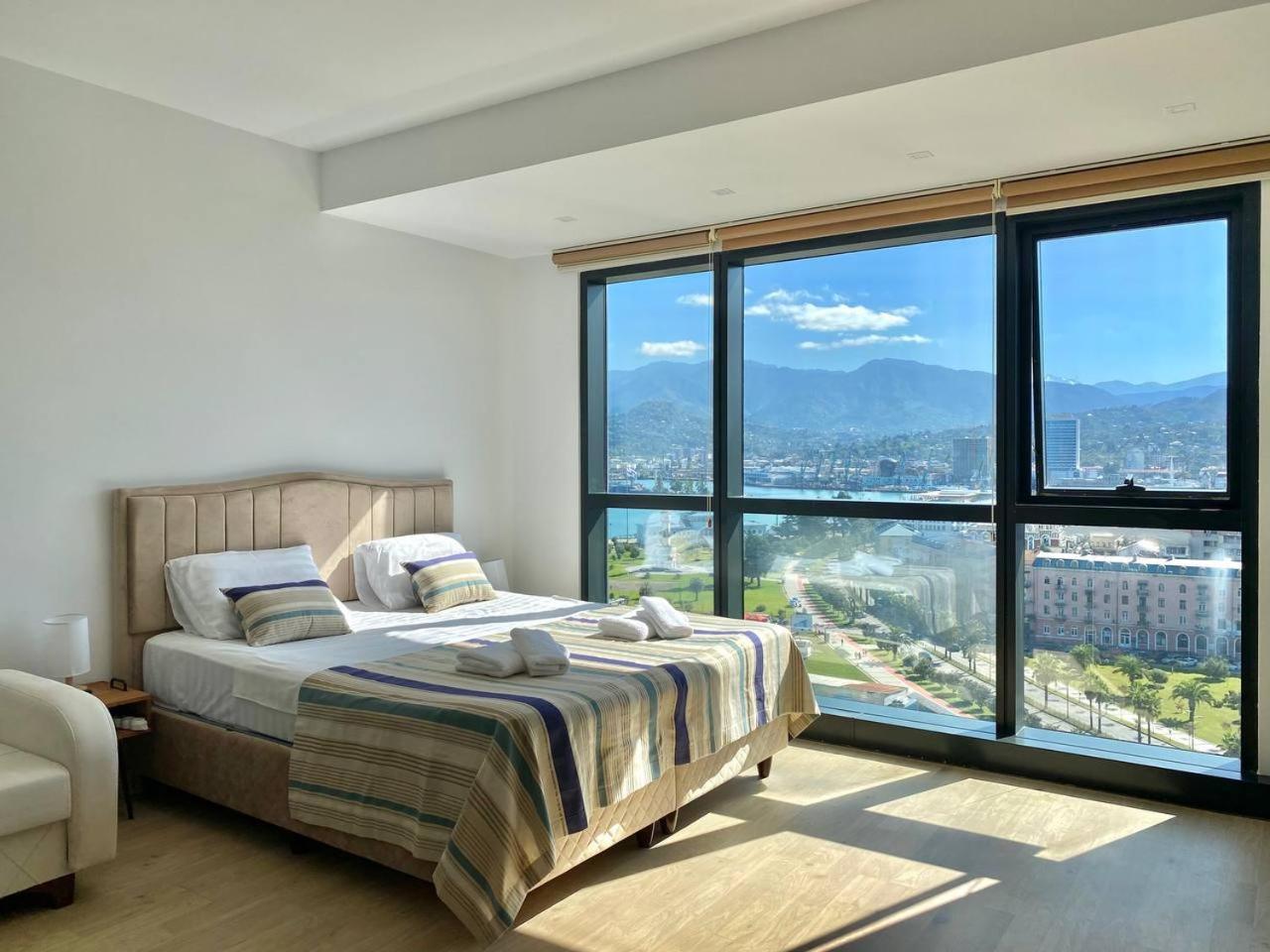 Apartments With Sea And Mountain Views, Portа Batumi Tower Dış mekan fotoğraf